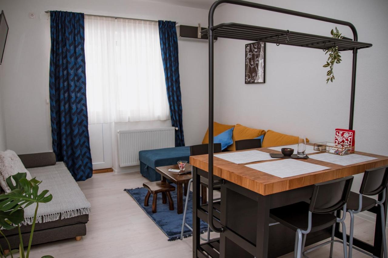 Guest House Mylan Licko Petrovo Selo Buitenkant foto