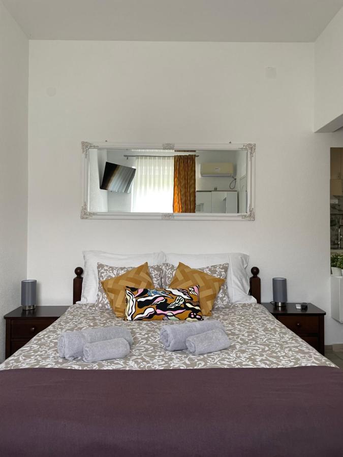 Guest House Mylan Licko Petrovo Selo Buitenkant foto